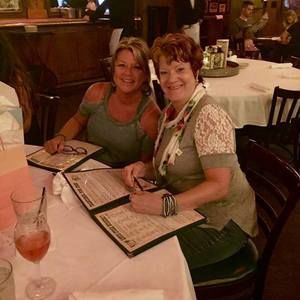 Meet your Posher, Debbie